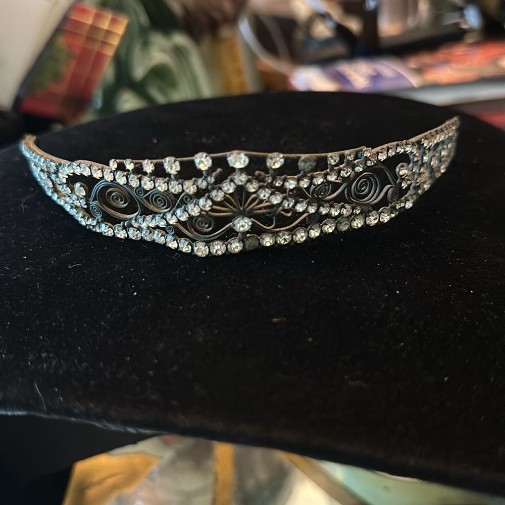 Tiara 1900’s early 1800’s unique hard to find ok condition not perfect FIRM - Picture 4 of 16